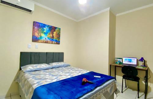 Apto espaçoso no Centro, térreo com 2 Quartos de Casal ArCond WiFi 500megas HomeOfice Cozinha e Garagem - Foto 7