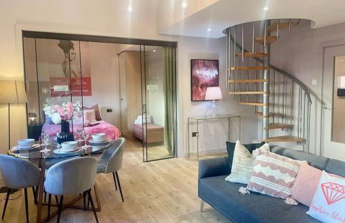 Pretty Pink Posh Penthouse - Foto 25