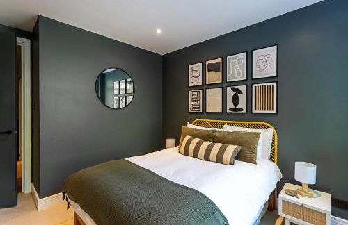 Stunning Modern Apartment in the Heart of Holborn - Photo 36