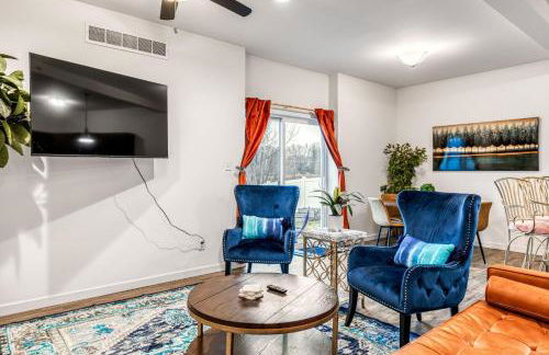 Spacious 2 bedroom/2.5 bathroom Townhome - Foto 46