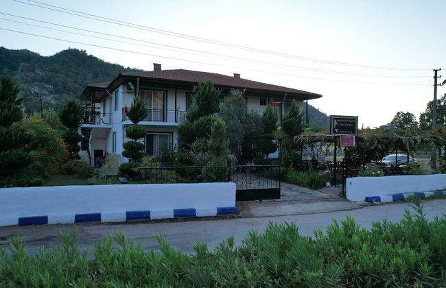 MERMAID PANSIYON - Photo 1