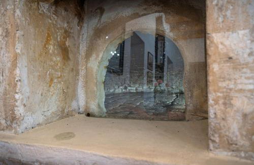 The Olive Mill House - Luxe Villa, Classic Charm - Foto 34