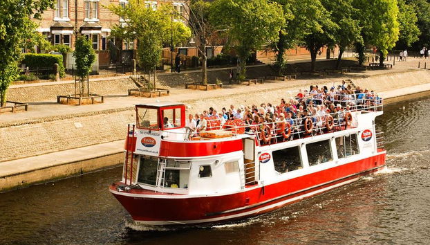Cruzeiro Noturno Iluminado pelo Rio Ouse - Foto 3