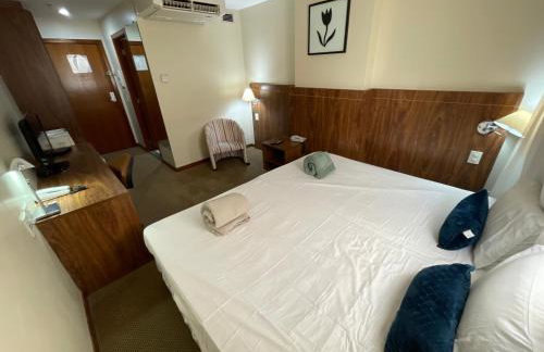 PROMOÇÃO EXECUTIVA COM BANHEIRA E FLATS SEM BANHEIRA- Melhor Hotel De Taguatinga - Foto 35