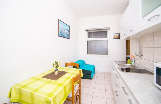 Apt Next to the Beach w Balcony and sea View - Foto 7