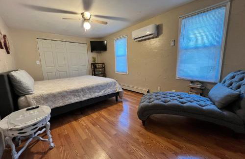 Cottage near Cedar Point and downtown Sandusky - Photo 16