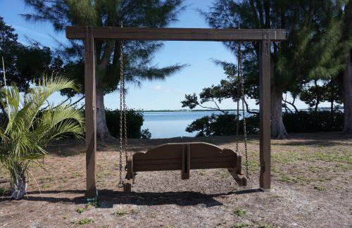Anna Maria Island Tree House - Photo 26