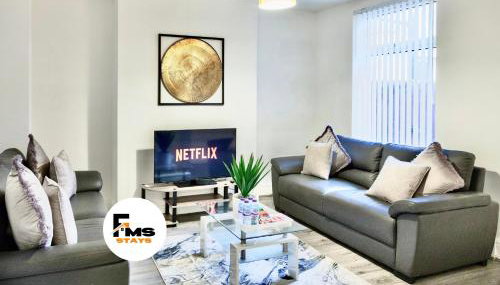 Large 6 Bed House, Long Term Stay Savings, Contractors, Professionals, Big Groups, Free Parking! - Foto 2