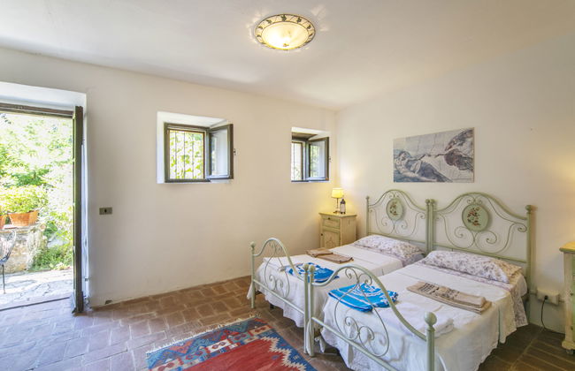 5 bedroom House in San Gimignano with private pool and garden - Photo 10