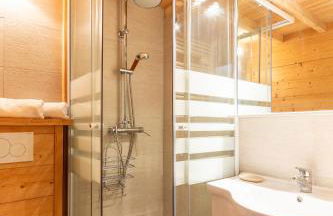 Spacieux Rhodo, 5pers, wifi, local à ski - Photo 4