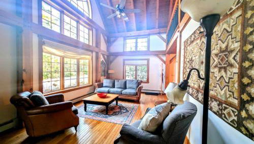 Bright Post & Beam Retreat with Fire Pit & Game Room Near Acadia | Sorrento, Maine - Foto 5