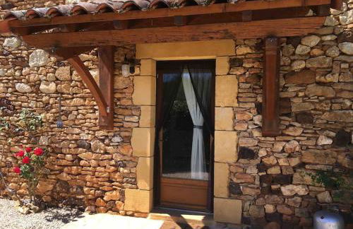 Peaceful, comfortable retreat with pool - Foto 19