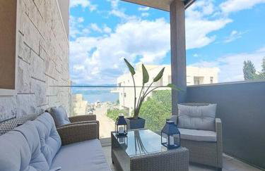 Daphne Luxe Retreat -Sea View-King size bed- - Foto 28