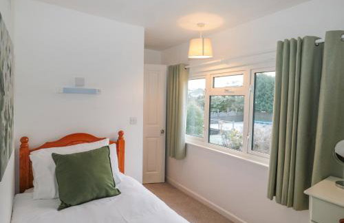 Honeysuckle Cottage - Photo 18