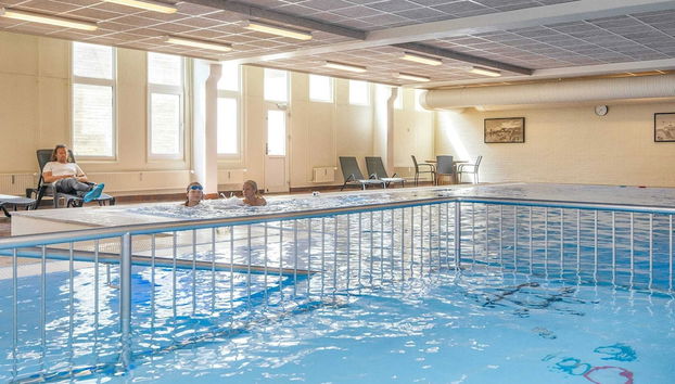 4 Person Holiday Home on a Holiday Park in Fano - Foto 5, Piscina