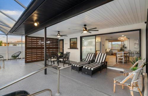 Stylish coastal retreat with Heated Saltwater pool - Foto 52