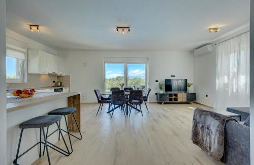 Holiday Home Bonato with pool - Photo 17