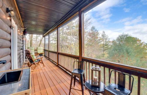 Lakemont Mountain Cabin with Game Room and Hot Tub! - Foto 36