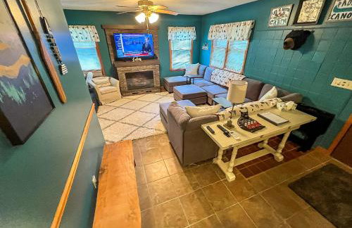 Bear Necessities - Photo 2