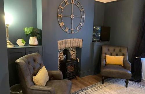 No 11, Fishguard, Ideal for beach, coastal path and town! - Photo 18