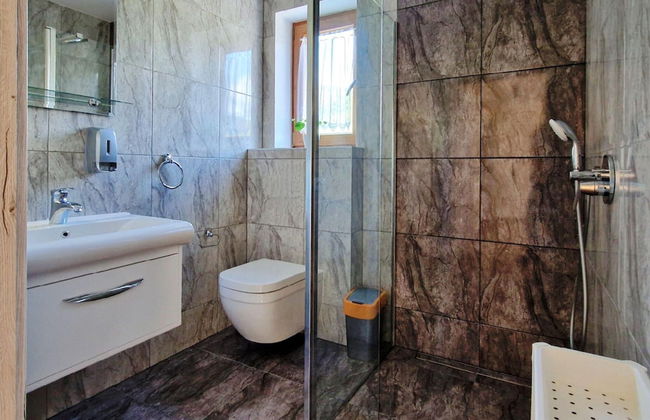 Holiday Home in Wisniowa With Pool and Forest - Photo 21