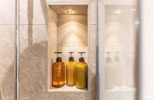 Luxury 2BR w/ River Castle View in Borgo Valsugana - Photo 74