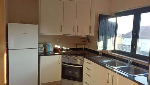 A Casa da Carmita - Foto 3, stove, dishwasher