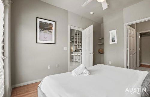 King Beds and Patio Dining in ATX West Campus Gem - Foto 17