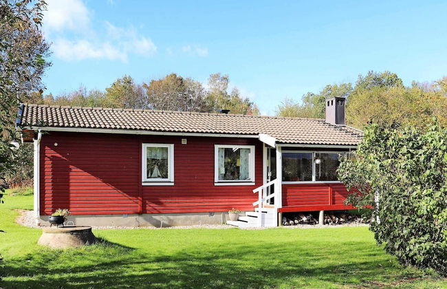 4 Person Holiday Home in Vessigebro - Photo 13