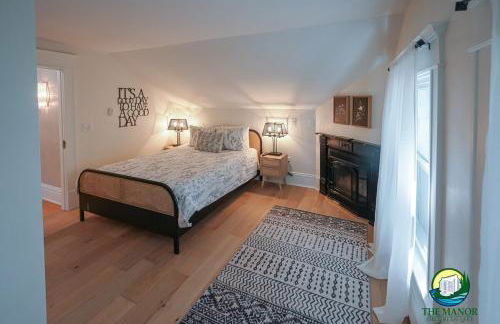 Lakefront estate with breathtaking views and pier! - Foto 13