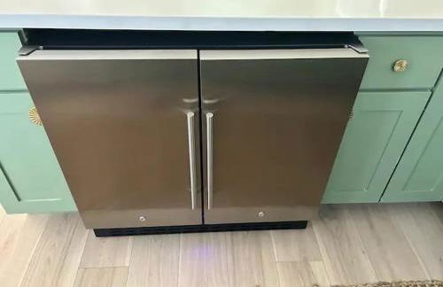 Serene Modern Home Backdoor with great WiFi, games, movies, patio seating and bbq Easy Access to North Joshua Tree National Park in 10 minutes - Foto 48