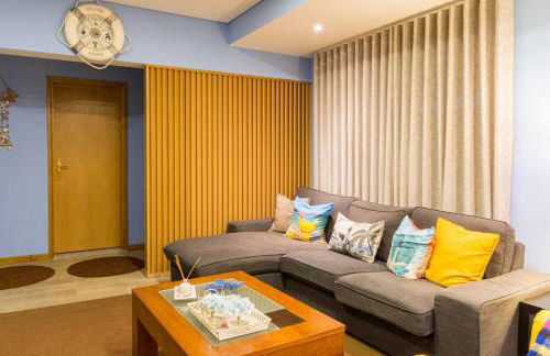 Near beach and Oporto - Foto 11