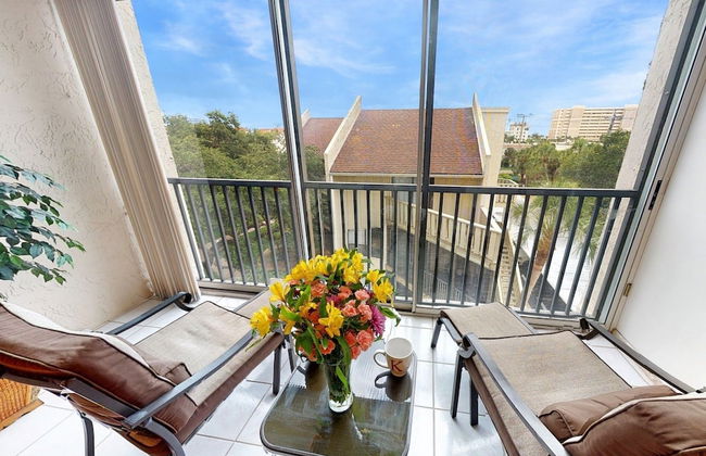 Bay Oaks, 4th Floor Corner - Elevator - Foto 4