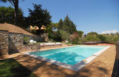 Stunning Country House overlooking Tuscany hills - Foto 15