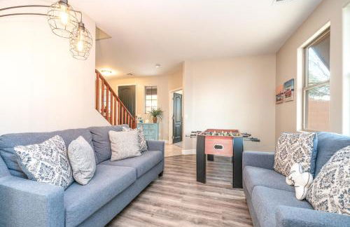 Pool and Patio Family-Friendly Goodyear Home! - Foto 6