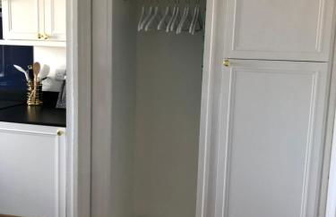 SEAFRONT SANCTUARY Beautiful Art Deco Apartment with Stunning City & Sea Views - Foto 9