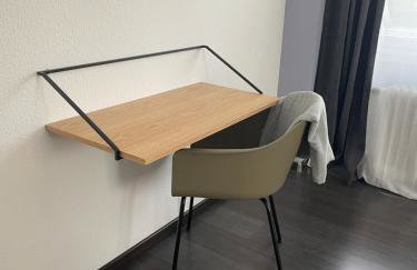 Airport Apartment für 4 - Smart TV - Küche - eCharger - Foto 6