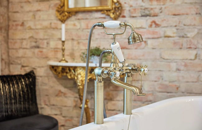 Strohhutmanufaktur - Photo 47