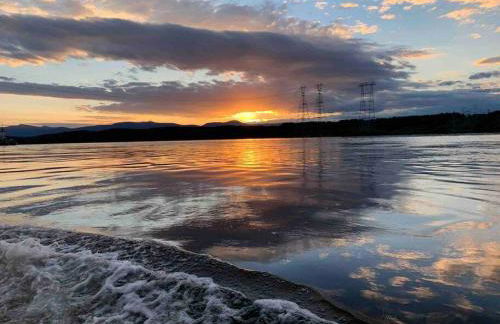 Beautiful Yacht on Catskill Creek - Foto 15