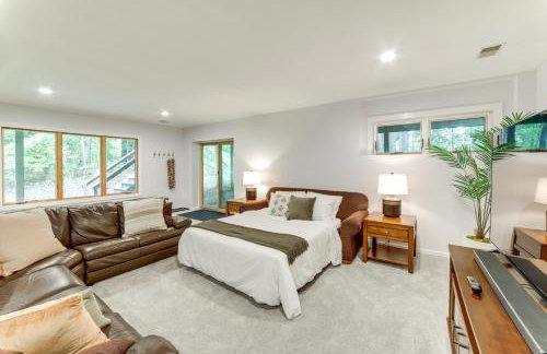 Riverwood South Haven Retreat on 10 Acres - Foto 15