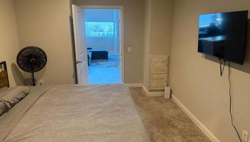 Modern Hyattsville Apartment - Walk to Metro & DC - Foto 4