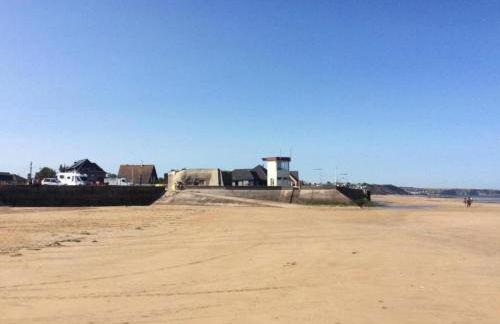 Spacious holiday home in Aure sur Mer with garden - Foto 35