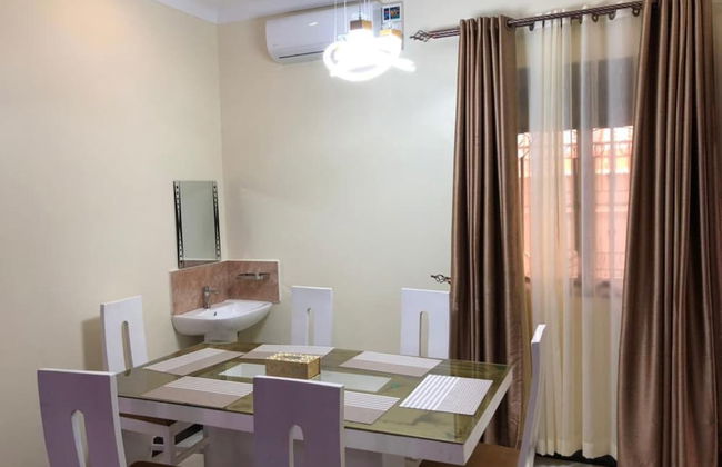 2 Bed - Sleeps 4 - Free Airport Shuttle - Foto 14