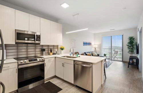 Pool with In-Unit Washer & Dryer and Garage Parking - Photo 1