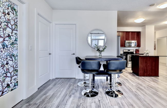 Grand Royal Condos -Mississauga SQ One - Photo 7