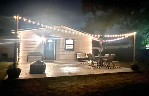 4/2 Home Close to Beach, Centrally located! - Foto 23