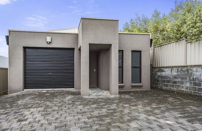 MG Delux Apartment - Photo 2