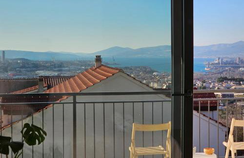 Villa Sea Horizon with a pool - Photo 26