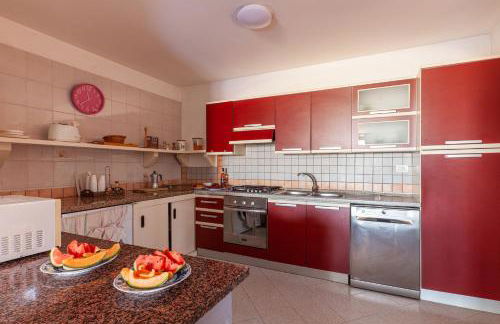 Villa piscina giardino recintato 5 camere WiFi barbecue Aria condizionata - Foto 54