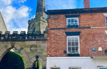 Quirky Village Centre Apartment Above a Cocktail Bar, Castle Donington - Foto 1